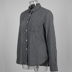 Old Navy Black and White Plaid Shirt